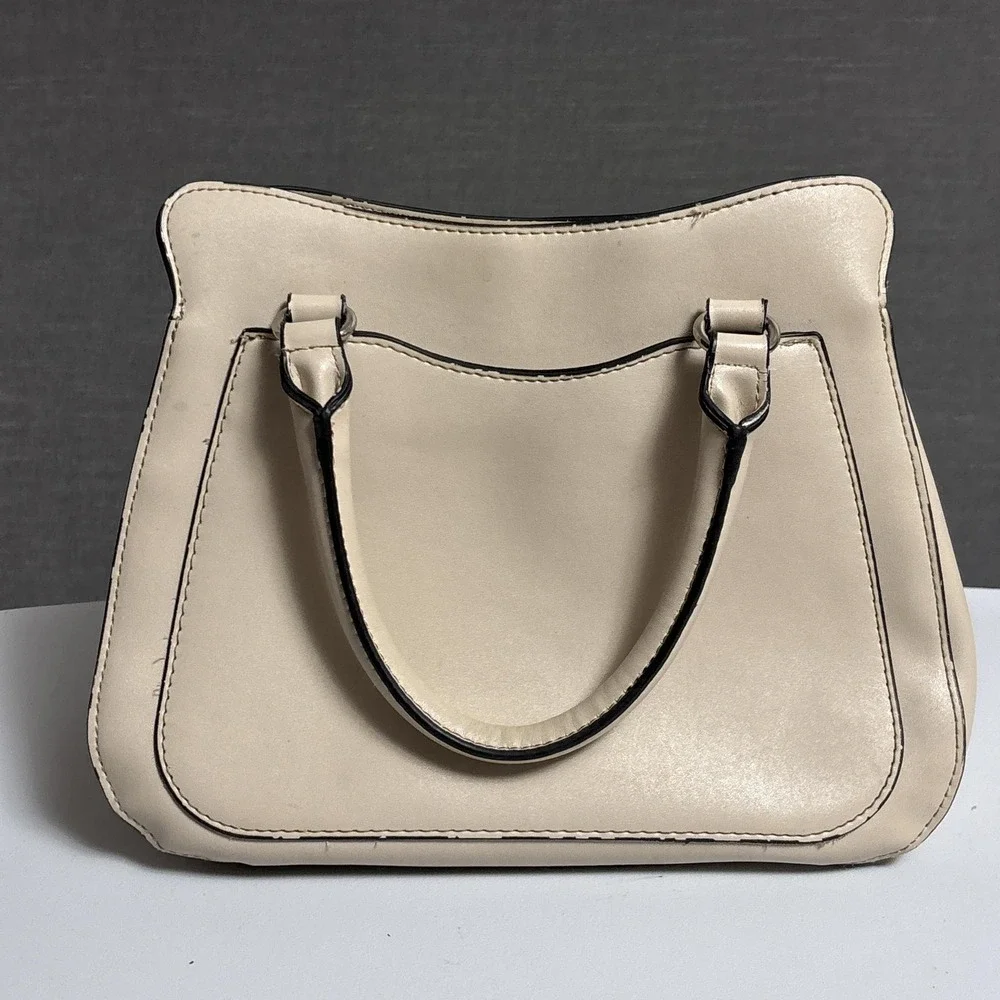 London Fog Satchel‎ Top Double Handle Bag Beige Faux Leather Tassel Purse Medium